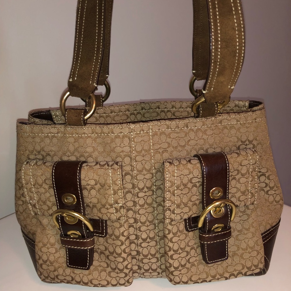 Coach brown signature purse!